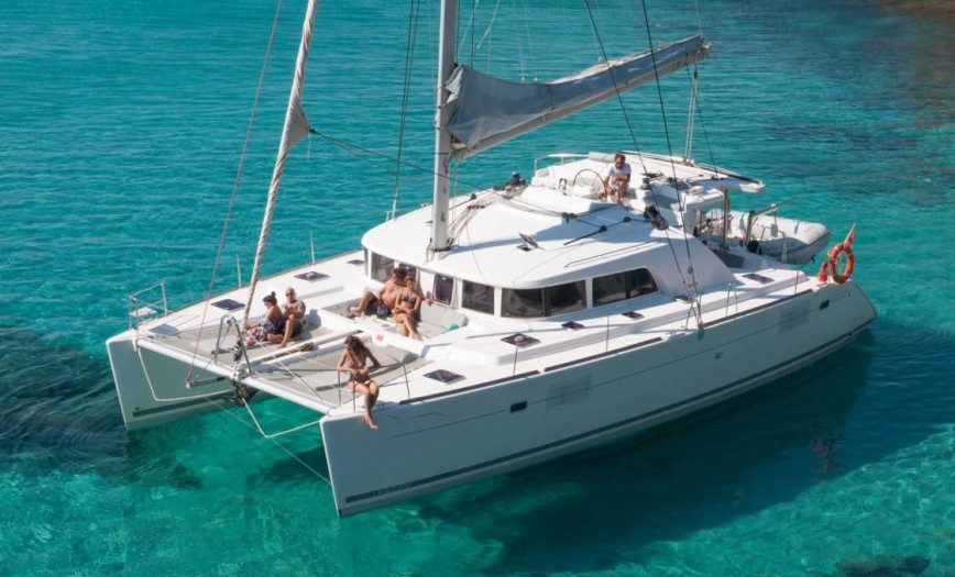 Lagoon 440 42'