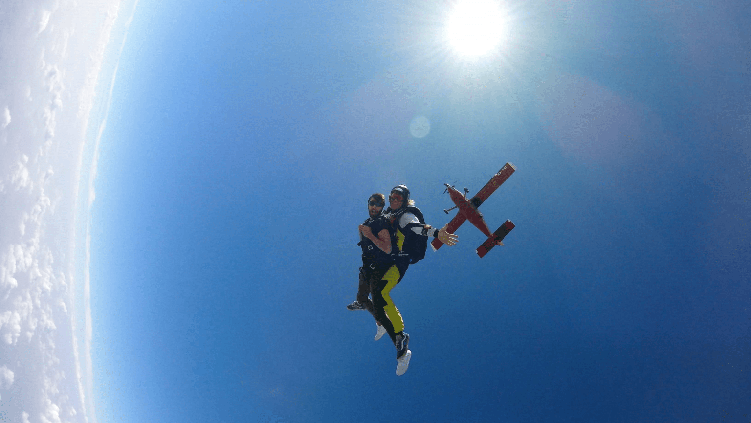 cartagena skydiving