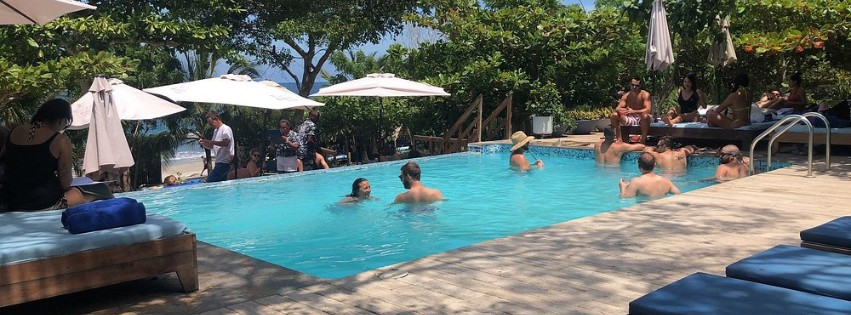 blue apple beach house