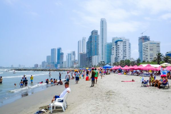 Bachelor-Party-In-Cartagena-Beach