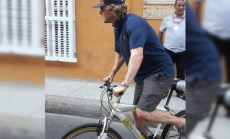 Electric-Bike-Tour-Cartagena-Bachelor-Party-8