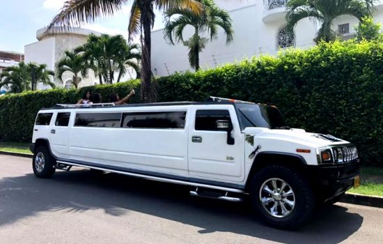 Limo Rent Service Cartagena Colombia