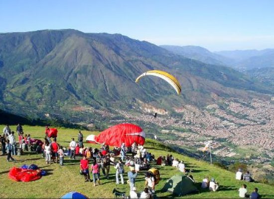 paragliding-medellin-tour-09